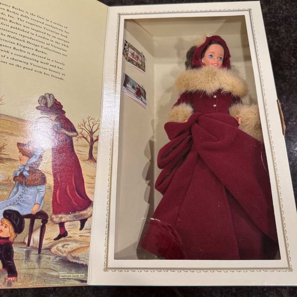Victorian Elegance Barbie Doll 1994 Mattel 12579 NEW in Box